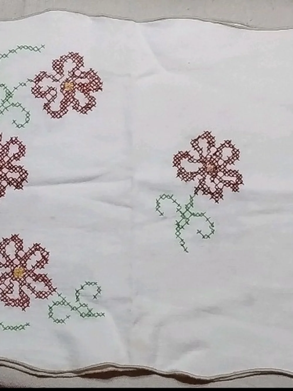Vintage White Cotton Embroidered Floral Table Runner Pink Green Accents 40x13